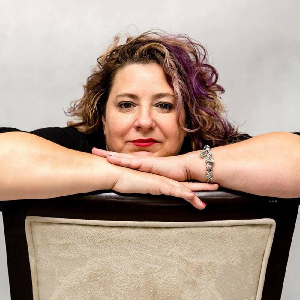 Meet your Posher, Danielle